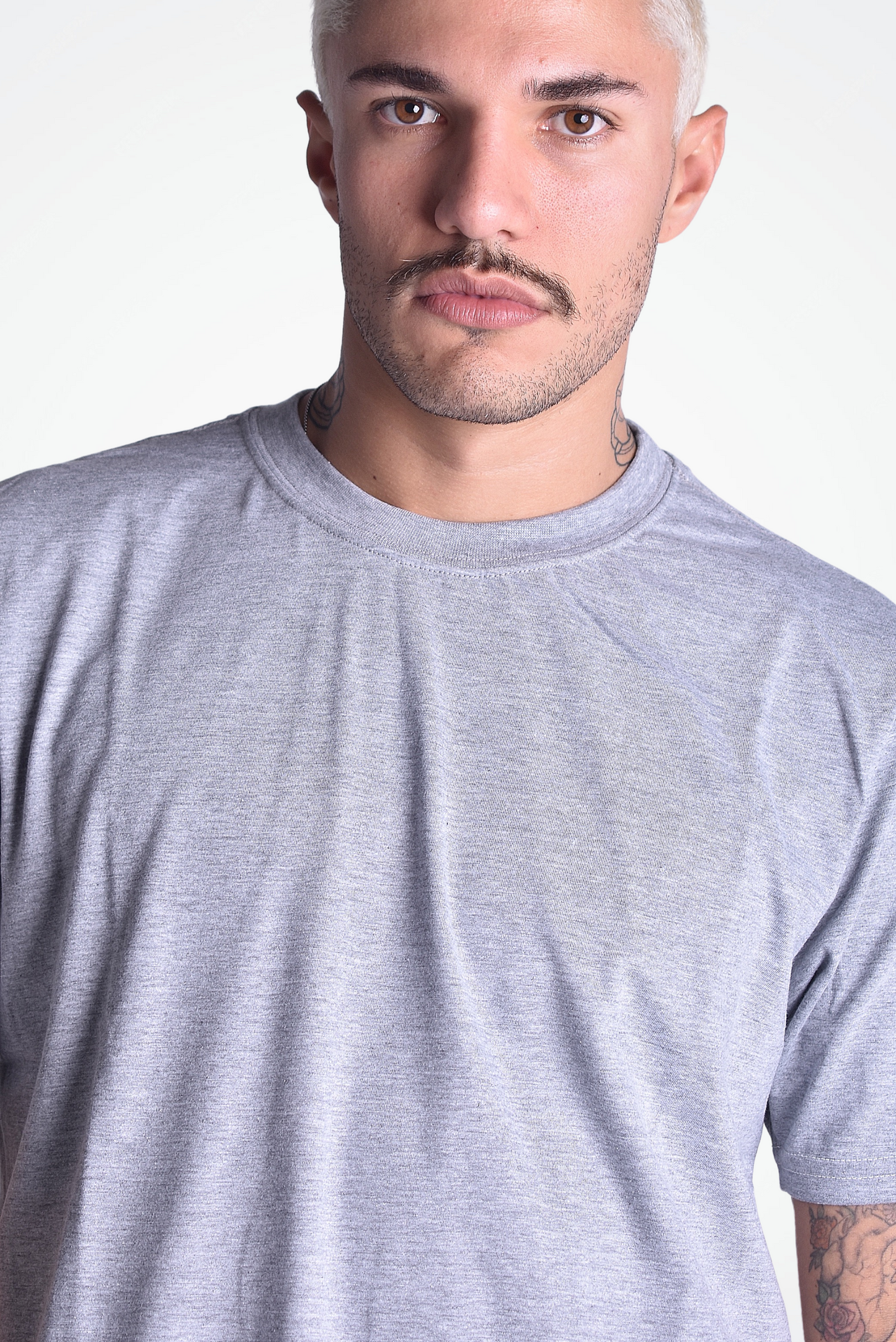 Camiseta DailyBasics Regular Fit Cinza Mescla